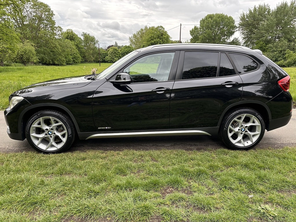 BMW X1 Sdrive 20I Xline U556576 Black #4