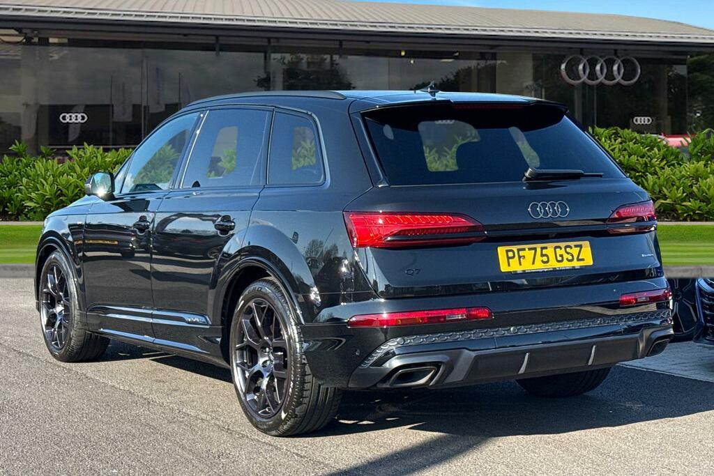 Audi Q7 Suv Black Edition Tdi Quattro 231 Ps Tiptronic PF75GSZ Black #2