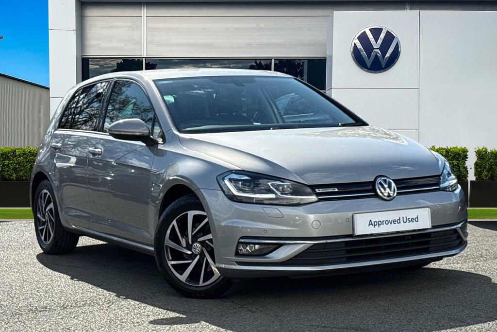 Volkswagen Golf 1.5 Tsi 130Psmatch Edition Evo Led Headlights Grey