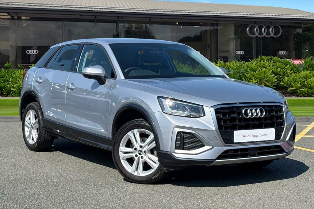 Audi Q2 Sport 35 Tfsi 150 Ps 6-Speed Silver