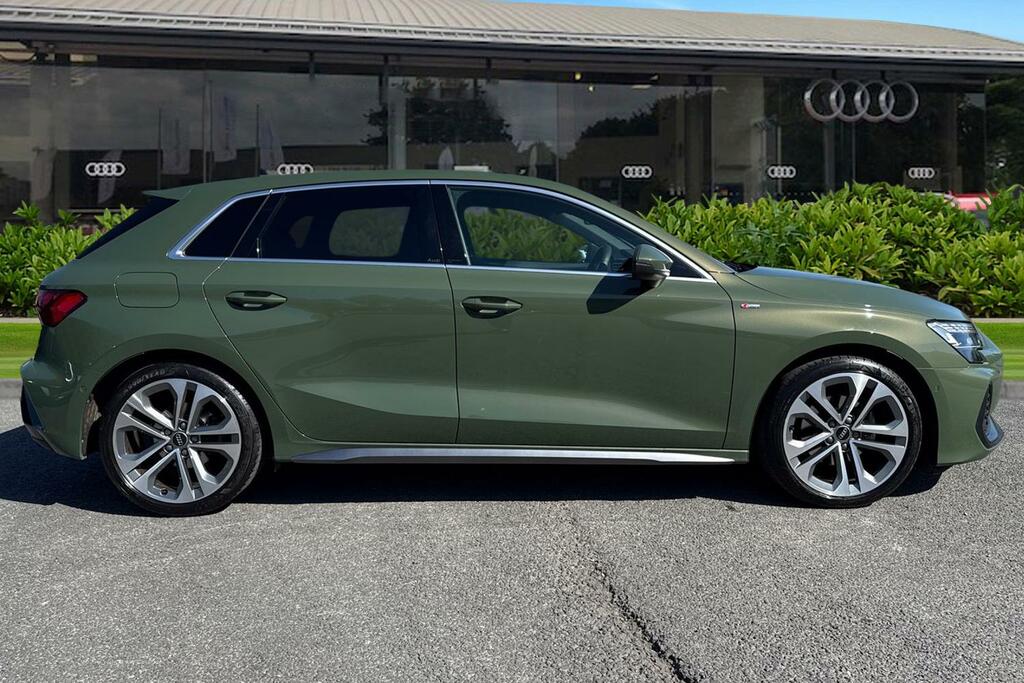 Audi A3 S Line Tfsi 150 Ps S Tronic PK75VRX Green #3