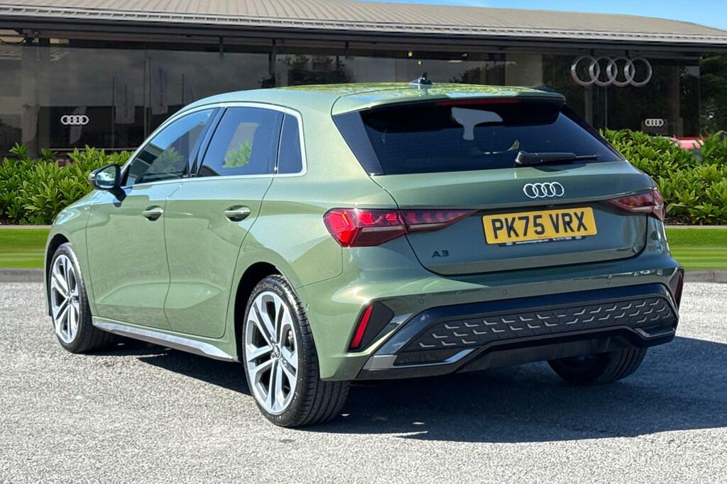 Audi A3 S Line Tfsi 150 Ps S Tronic PK75VRX Green #2