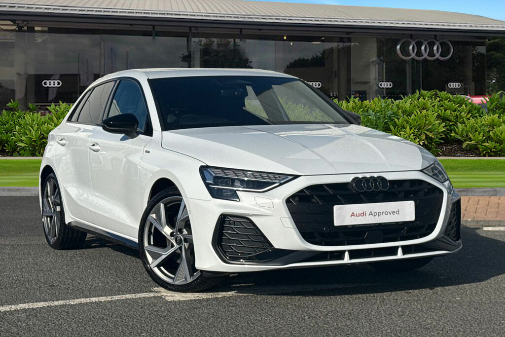Audi A3 Black Edition Tdi 150 Ps S Tronic White