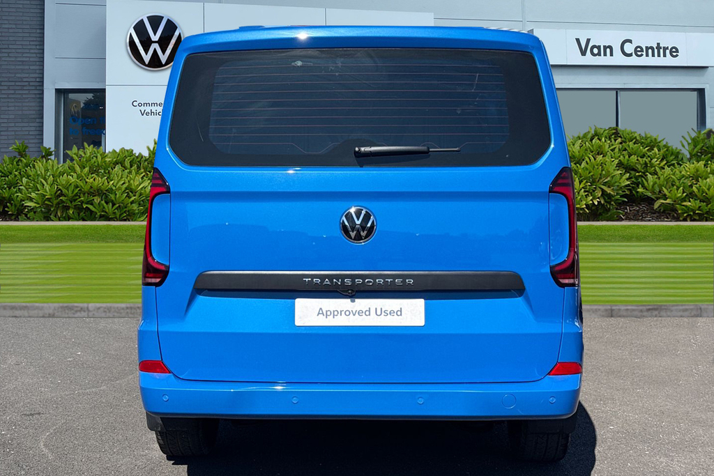 Volkswagen Transporter 2.0 Tdi 150 Commerce Pro Van DA26BXU Blue #4