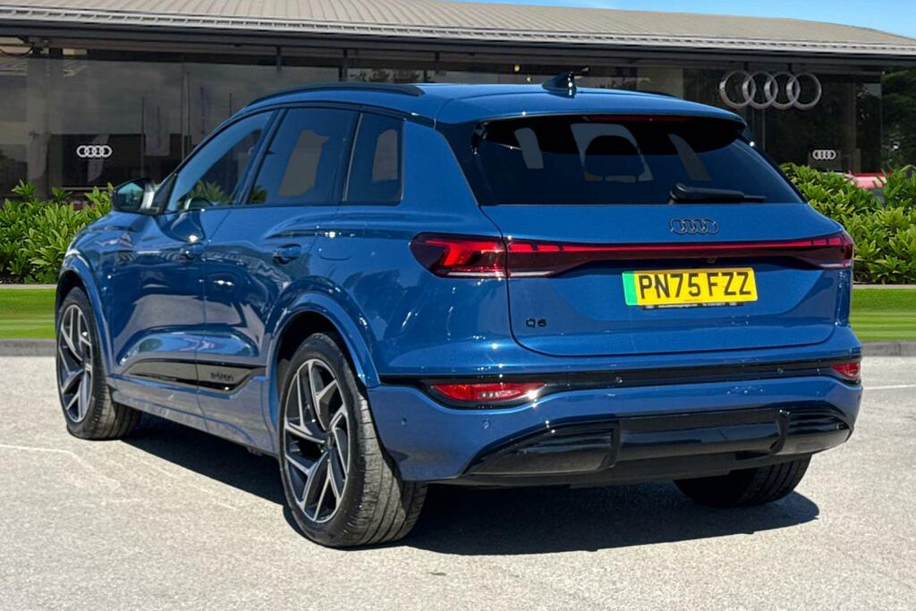 Audi Q6 E-Tron Q6 Suv Edition 1 E-tron Performance 225,00 Kw PN75FZZ Blue #2