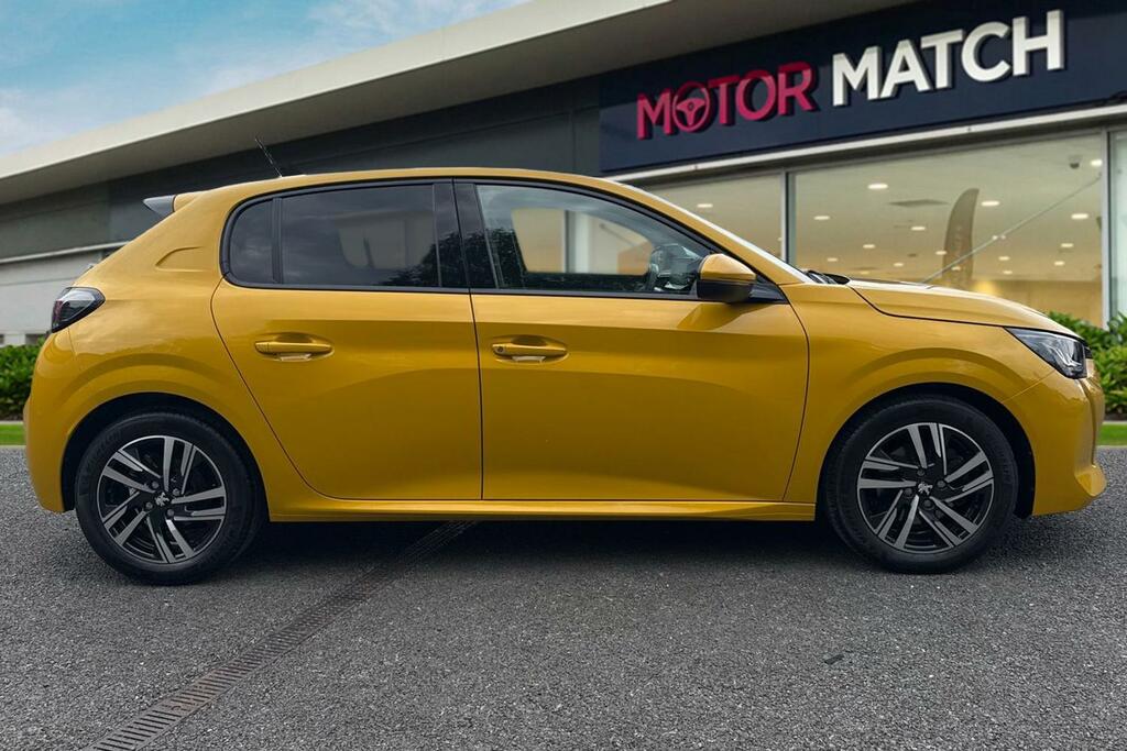 Peugeot 208 1.2 Puretech Allure Premium Euro 6 Ss MW21UGH Yellow #3