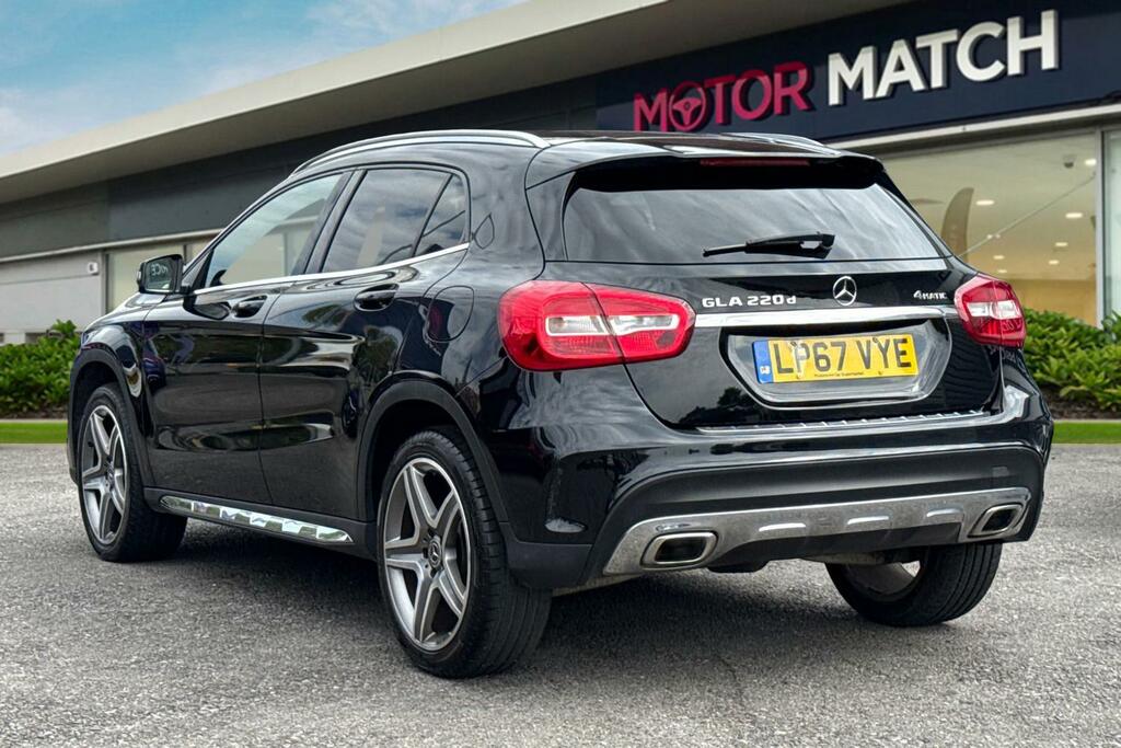 Mercedes-Benz GLA Class 2.1 Gla220d Amg Line 7G-dct 4Matic Euro 6 Ss LP67VYE Black #2