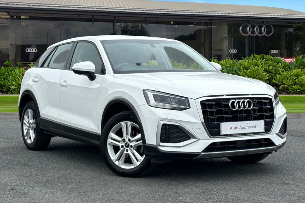 Audi Q2 Sport 30 Tfsi 110 Ps 6-Speed White