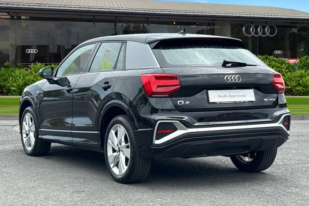 Audi Q2 S Line 30 Tfsi 110 Ps 6-Speed PJ23OSW Black #2
