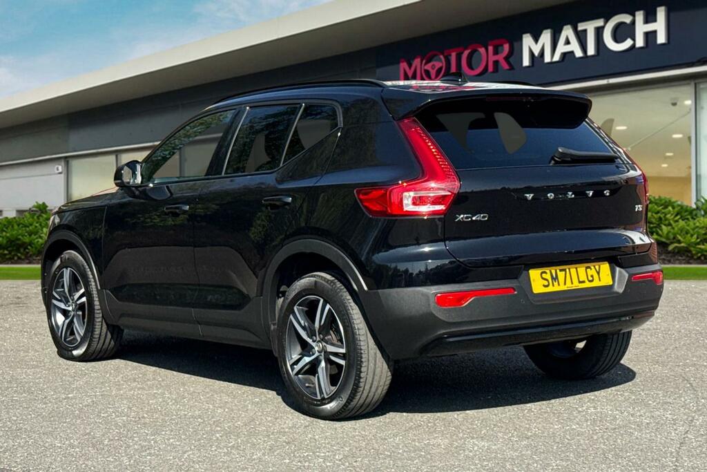 Volvo XC40 1.5 T3 R-design Euro 6 Ss SM71LGY Black #2