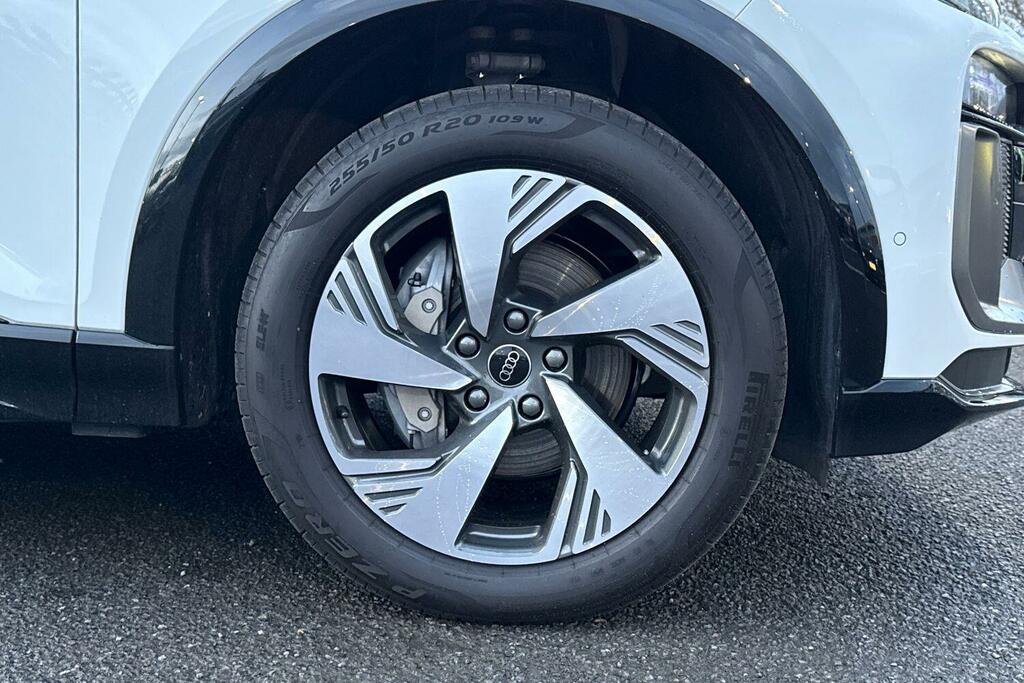 Audi Q6 E-Tron 100Kwh Performance S Line PX75YWB White #6