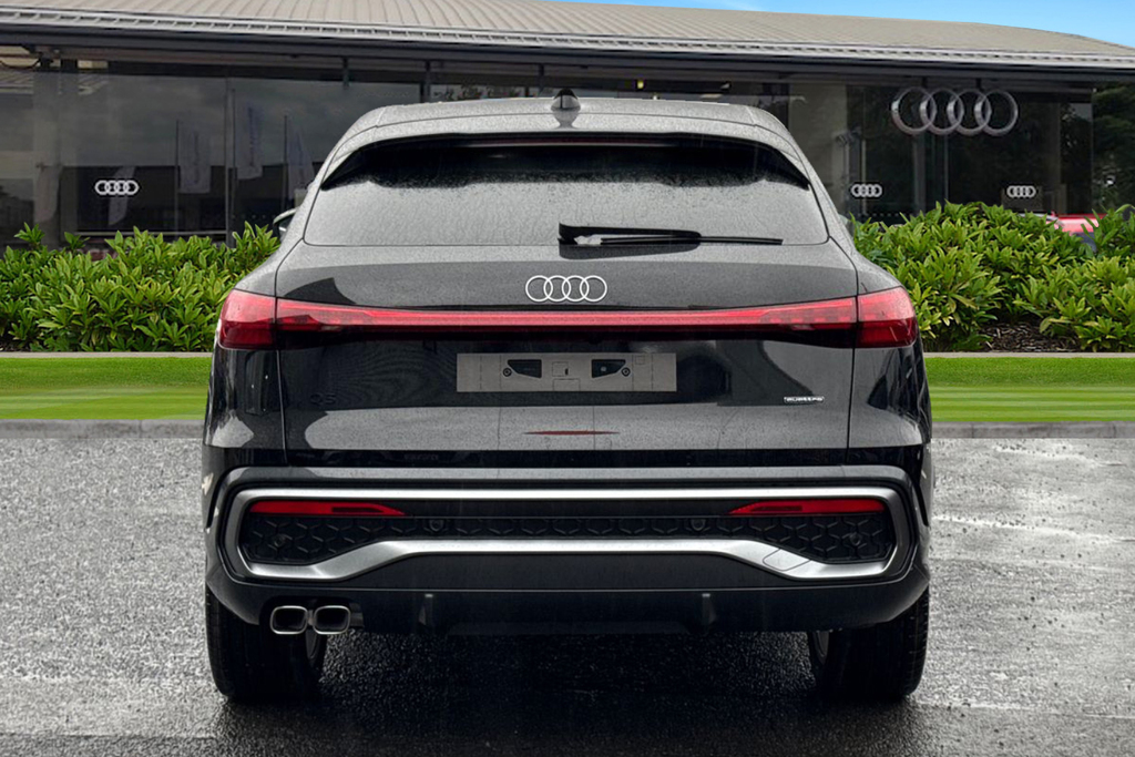Audi Q5 S Line Tdi Quattro 204 Ps S Tronic PX26KAJ Black #4