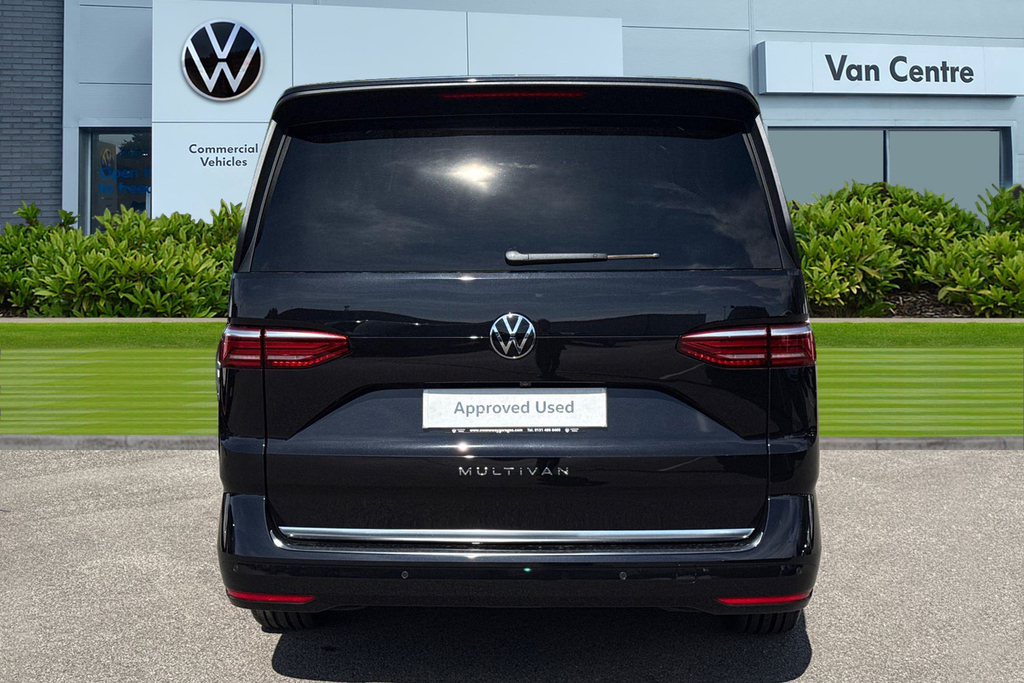 Volkswagen Multivan Style Lwb 150Ps 2.0 Tdi 7 Speed Dsg - 7-Seat Confe Black #4