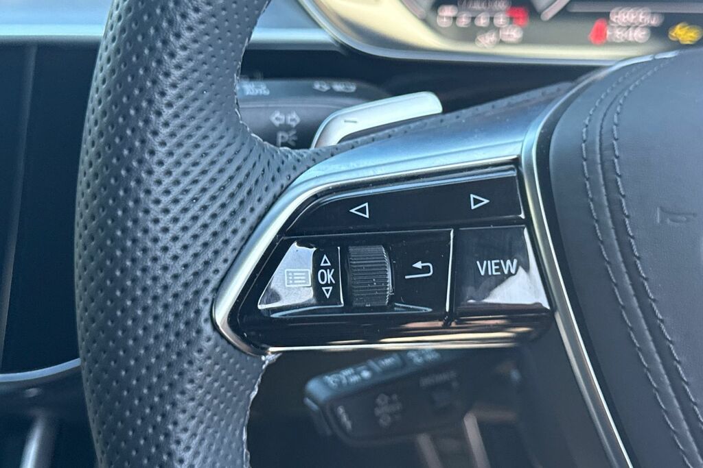 Audi A8 Black Edition Tfsi 571 Ps Tiptronic Black #52