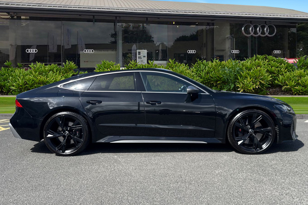 Audi RS7 Rs 7 Sportback Performance 630 Ps Tiptronic Black #3