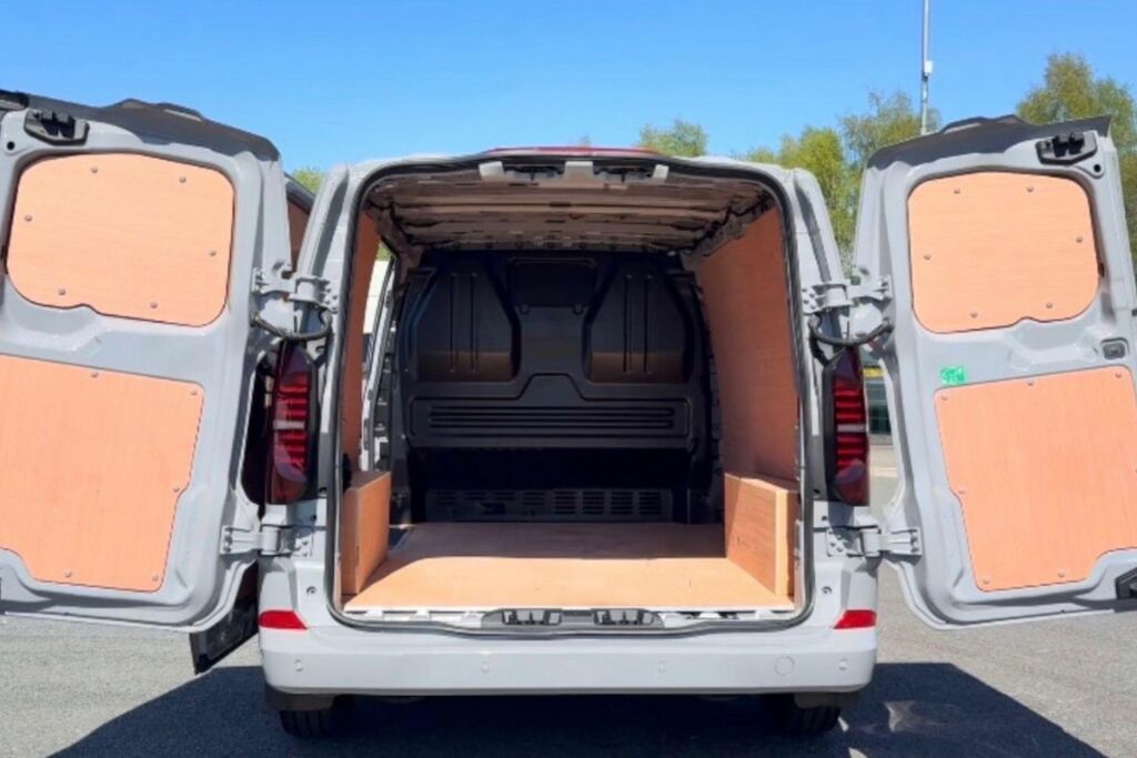 Volkswagen Transporter 2.0 Tdi 110 Commerce Pro Van DG75CPE Grey #6