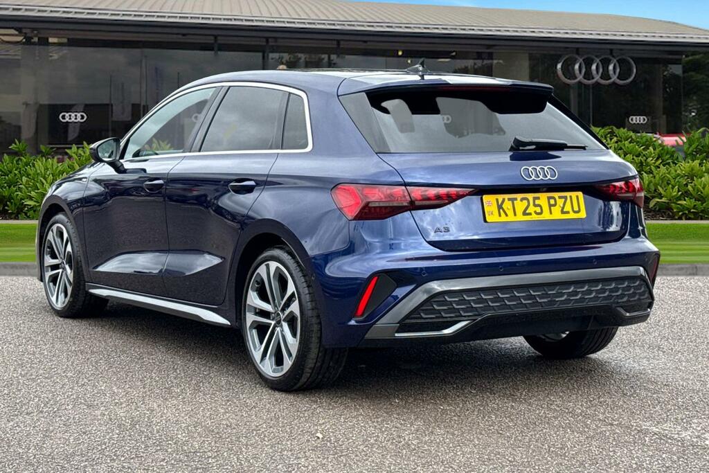 Audi A3 S Line 35 Tfsi 150 Ps S Tronic KT25PZU Blue #2