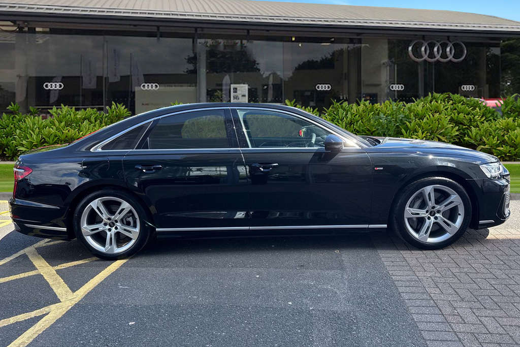 Audi A8 S Line 60 Tfsi E Quattro 462 Ps Tiptronic Black #3