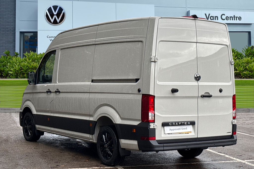 Volkswagen Crafter Cr35 Panel Van Commerce Plus Mwb 177 Ps 2.0 Tdi 8S Grey #2