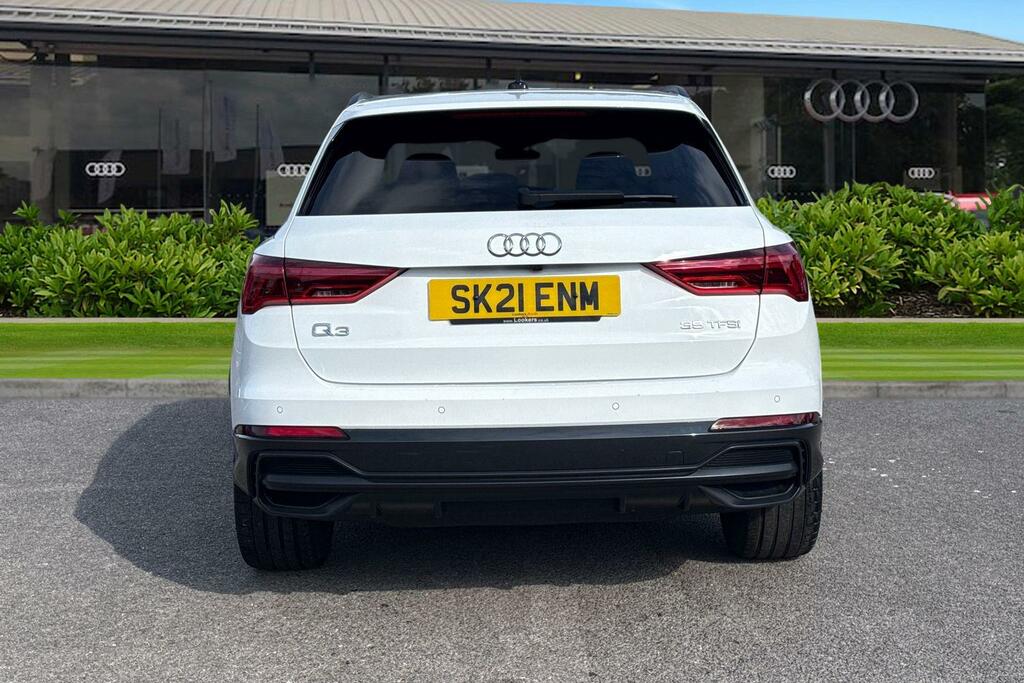 Audi Q3 Black Edition 35 Tfsi 150 Ps 6-Speed SK21ENM White #4