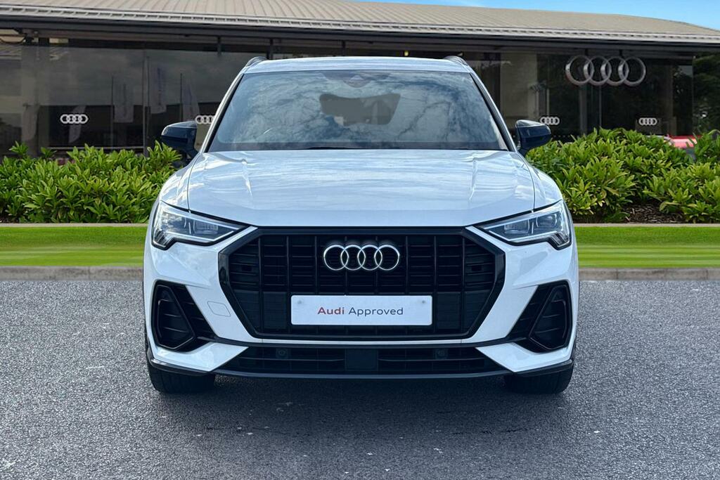 Audi Q3 Black Edition 35 Tfsi 150 Ps 6-Speed SK21ENM White #5