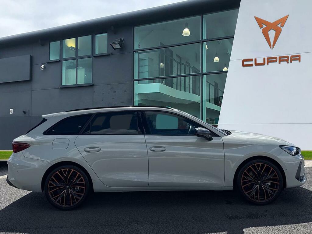 Cupra Leon 1.5 Etsi 150 V3 Dsg Delivery Mileage Grey #3