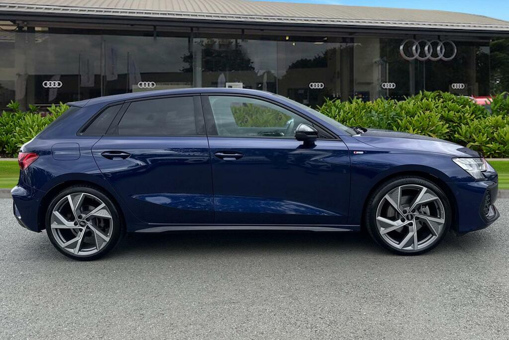 Audi A3 Black Edition 35 Tfsi 150 Ps S Tronic DF25FSJ Blue #3