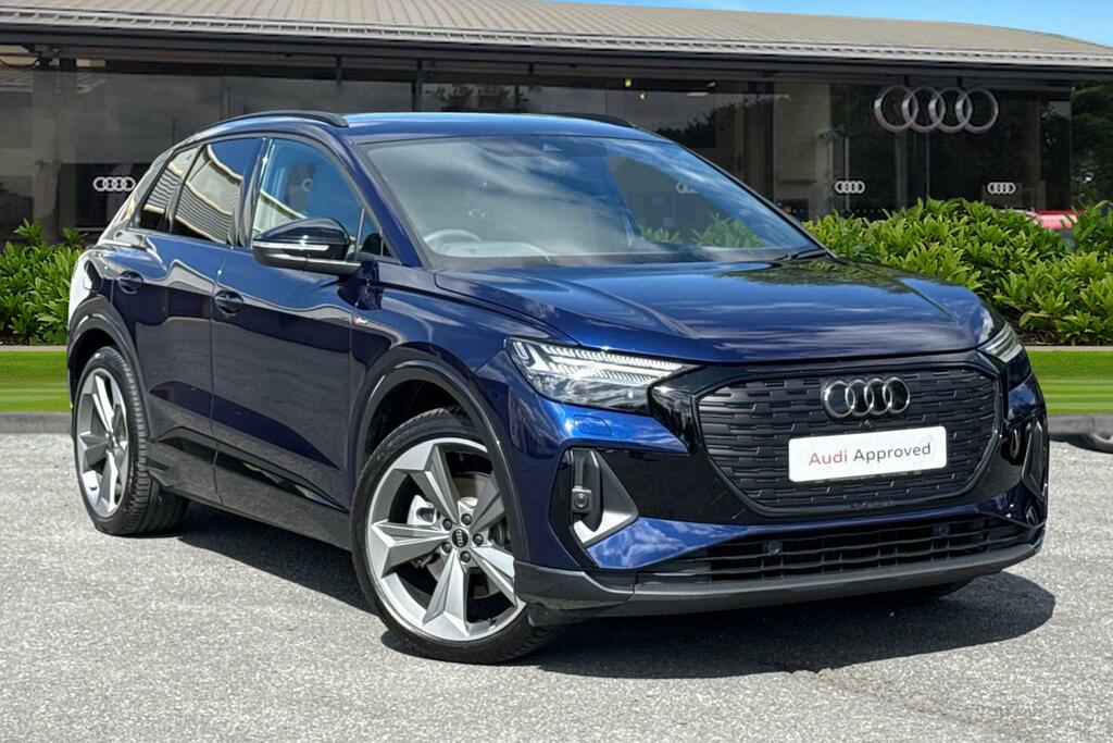 Audi Q4 E Tron Q4 Black Edition 45 E-tron 210,00 Kw Blue