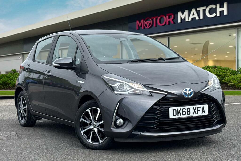 Toyota Yaris 1.5 Vvt-h Icon Tech E-cvt Euro 6 Ss Grey