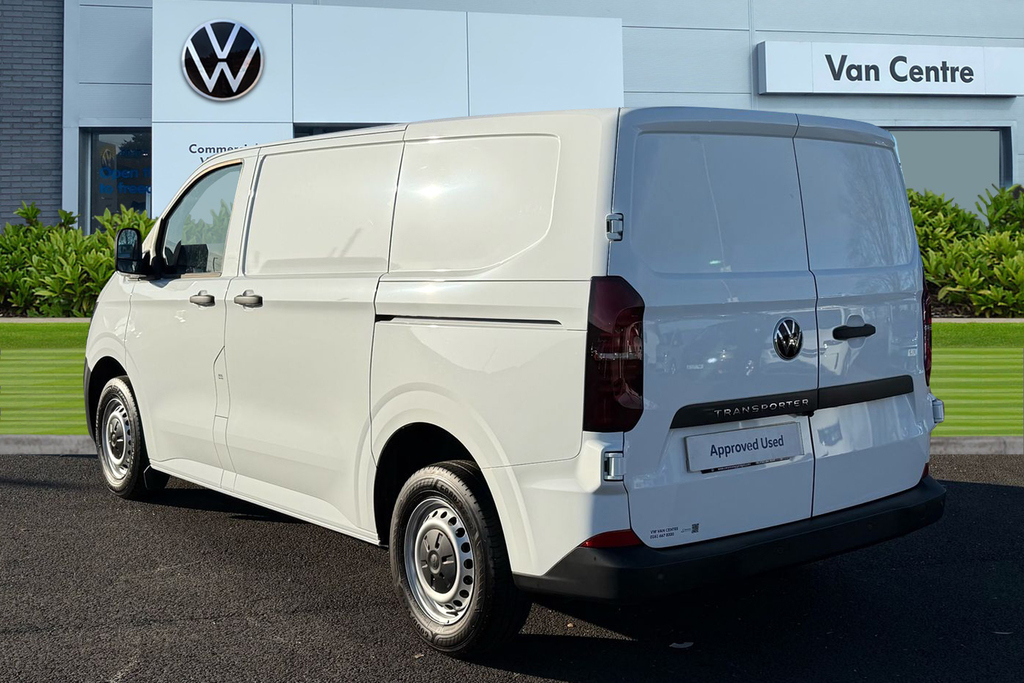 Volkswagen Transporter 2.0 Tdi 110 Commerce Plus Van MF25HRU White #2