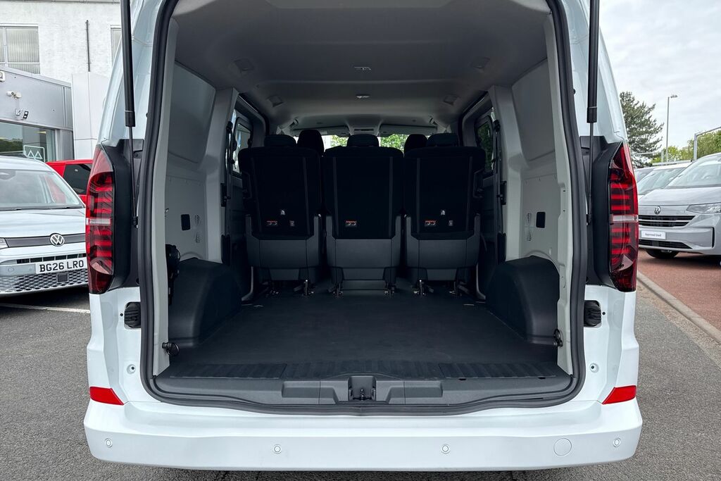Volkswagen Transporter 2.0 Tdi 150 Commerce Pro Kombi Van DE26UPW White #6