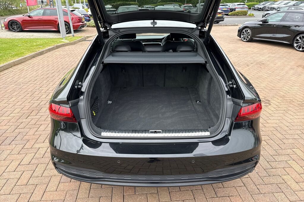 Audi A7 Black Edition 40 Tdi Quattro 204 Ps S Tronic Black #6