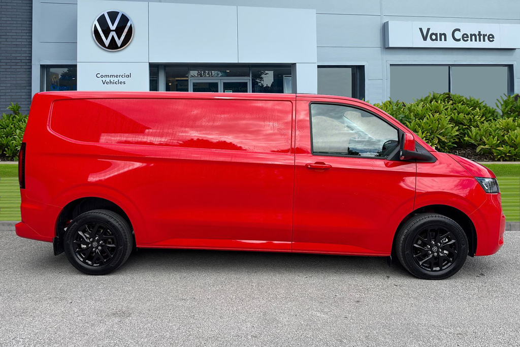 Volkswagen Transporter 2.0 Tdi 150 Commerce Pro Van 4Motion PK26UEA Red #3