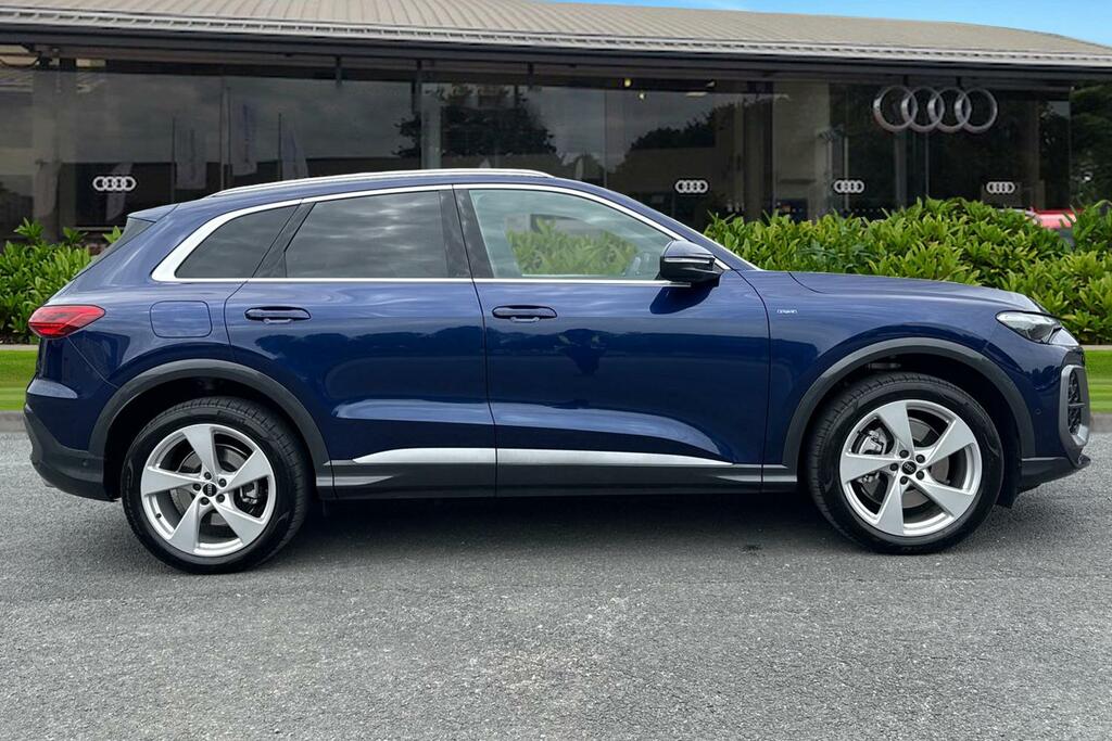 Audi Q5 Suv S Line E-hybrid Quattro 299 Ps S Tronic PN26FLV Blue #3