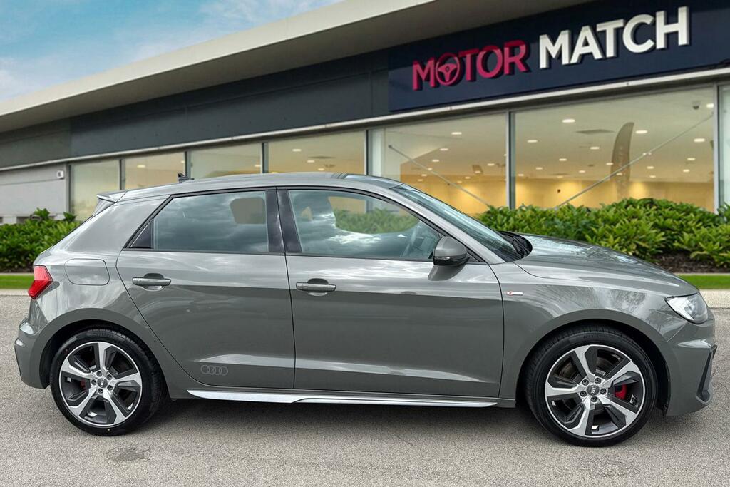 Audi A1 2.0 Tfsi 40 S Line Competition Sportback S Tronic MV69URO Grey #3
