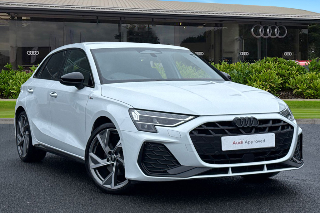 Audi A3 Black Edition Tfsi 150 Ps S Tronic White