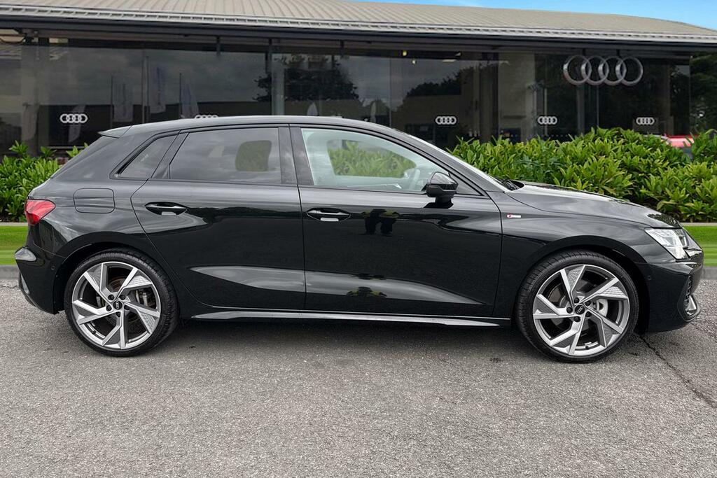 Audi A3 Black Edition 35 Tfsi 150 Ps S Tronic KT25YED Black #3