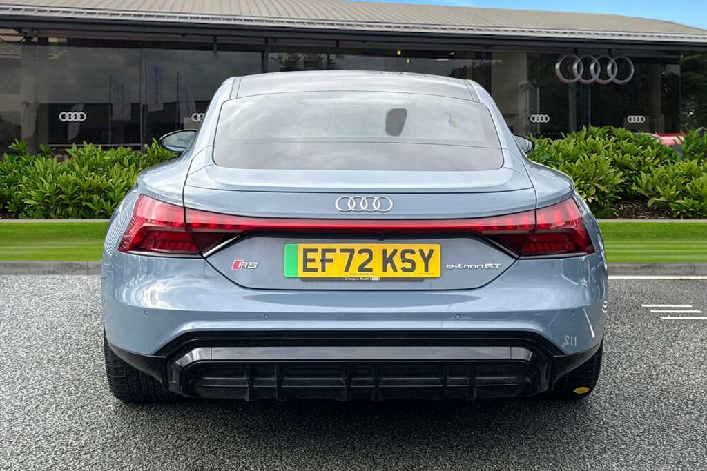 Audi Rs E-Tron Gt 440,00 Kw Grey #4