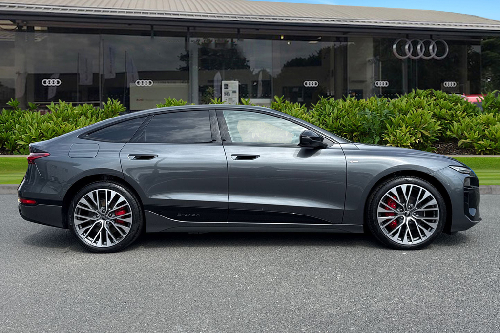 Audi A6 E-tron Sportback Sportback Edition 1 E-tron Quattro 315,00 Kw KM75NBO Grey #3