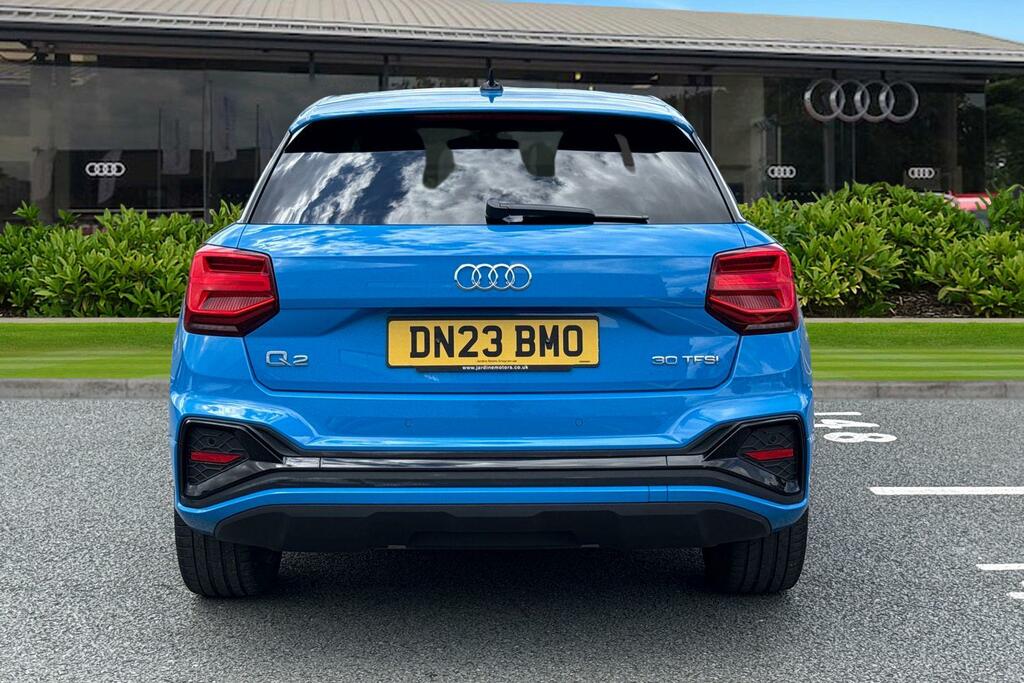 Audi Q2 Black Edition 30 Tfsi 110 Ps 6-Speed DN23BMO Blue #4