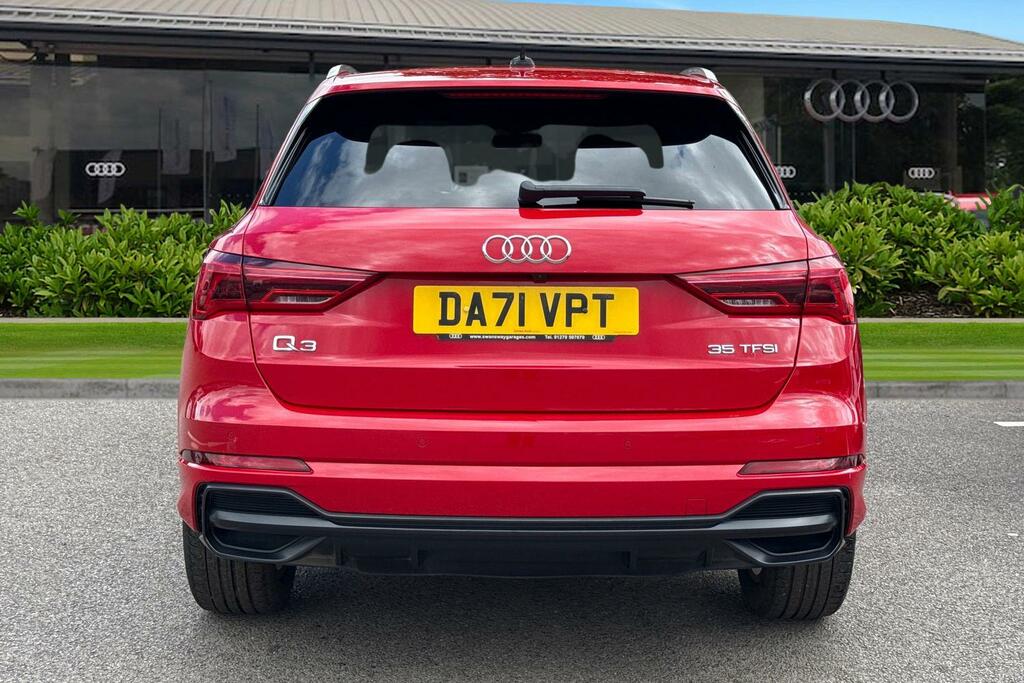 Audi Q3 S Line 35 Tfsi 150 Ps S Tronic DA71VPT Red #4
