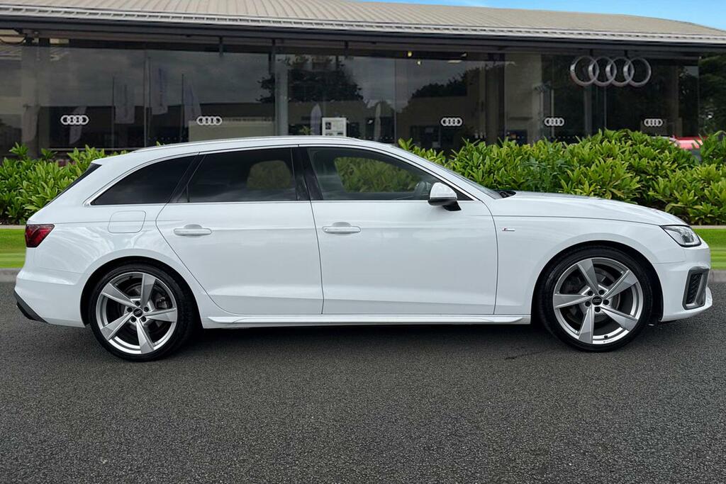 Audi A4 Avant Avant S Line 35 Tfsi 150 Ps S Tronic LM73HFD White #3