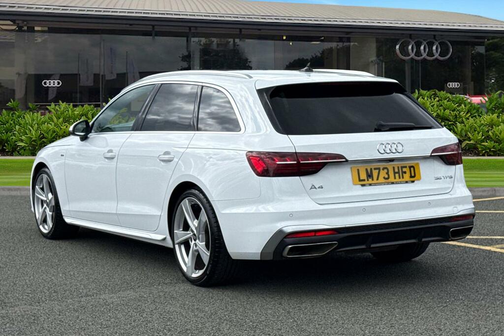Audi A4 Avant Avant S Line 35 Tfsi 150 Ps S Tronic LM73HFD White #2
