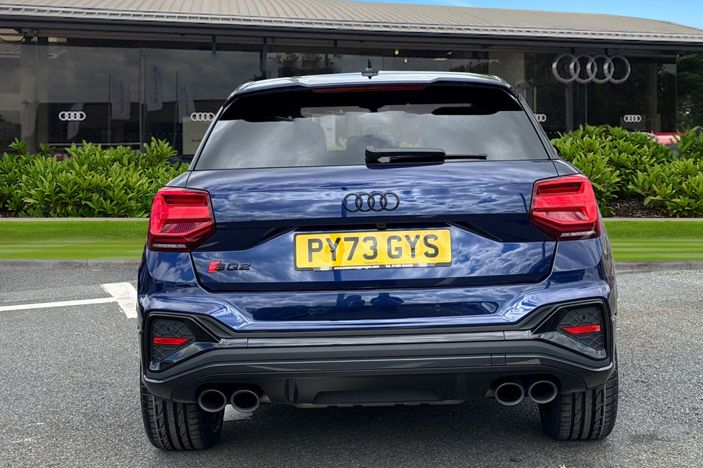 Audi SQ2 Black Edition Tfsi 300 Ps S Tronic Blue #4