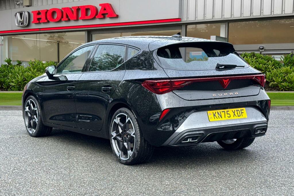 Cupra Leon 1.5 Etsi V2 Dsg Euro 6 Ss KN75XDF Black #2
