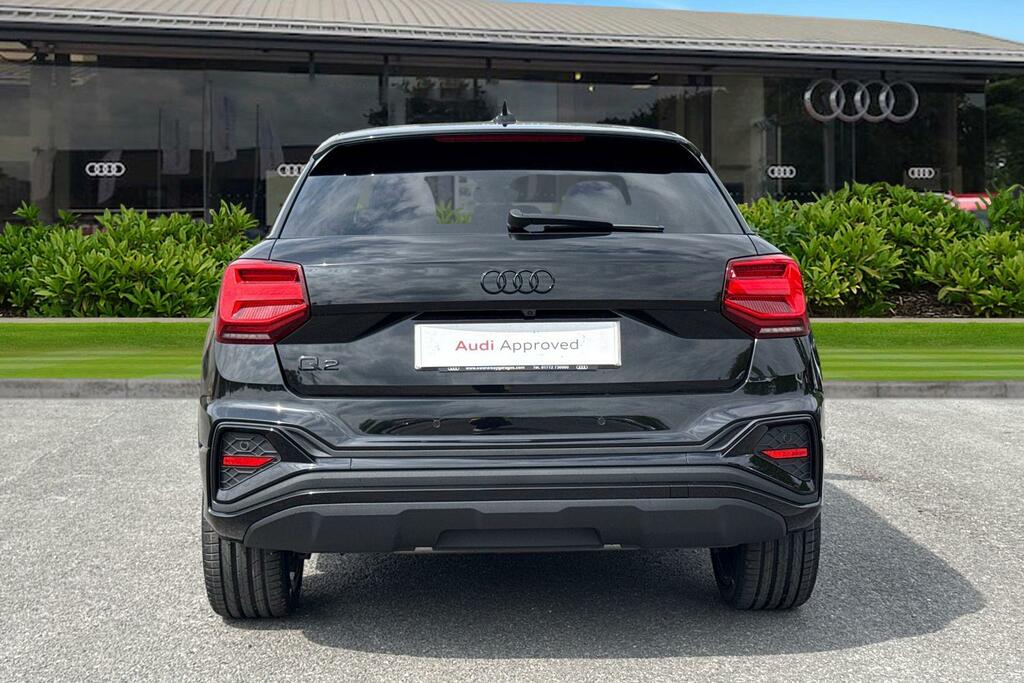 Audi Q2 Black Edition 35 Tfsi 150 Ps S Tronic PK26XNM Black #4