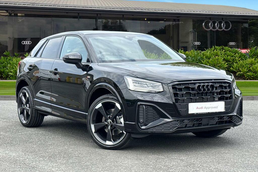 Audi Q2 Black Edition 35 Tfsi 150 Ps S Tronic Black