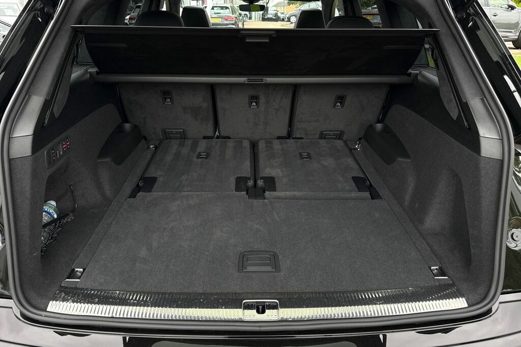 Audi SQ7 4.0 Tfsi V8 Vorsprung Suv Tiptronic Qua Black #6