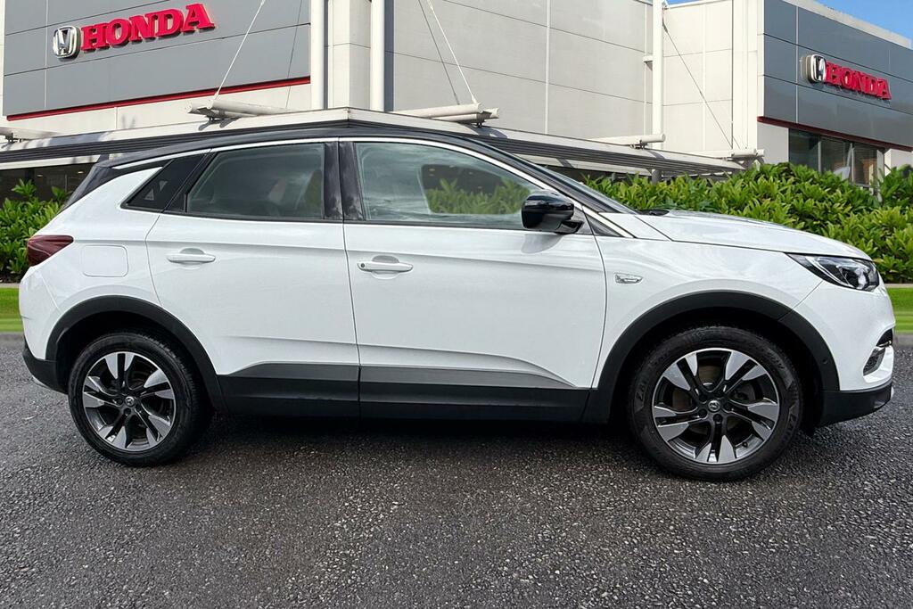 Vauxhall Grandland X 1.2 Turbo Sport Nav CY68FOC White #3