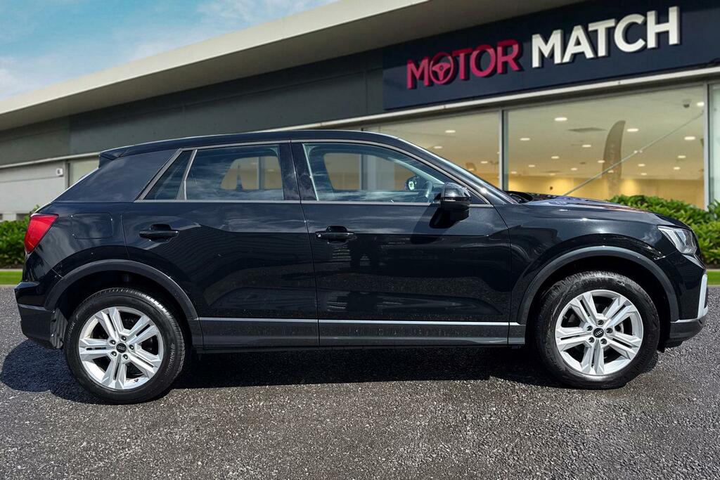 Audi Q2 2.0 Tdi 30 Sport S Tronic Euro 6 Ss Black #3